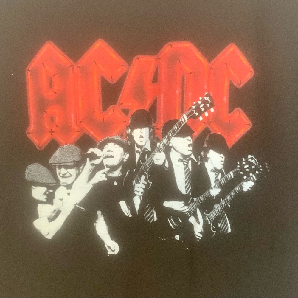 AC/DC Concert Tee - Picture 4 of 8